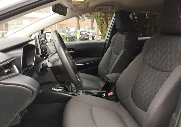 Toyota Corolla cena 94500 przebieg: 31055, rok produkcji 2022 z Środa Śląska małe 379